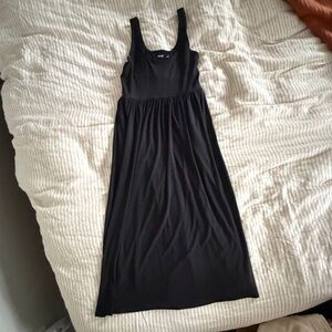 Elegant Black Midi Dress